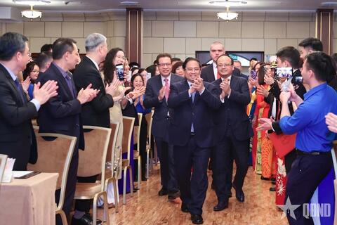 <a href="/tin-24h" title="Tin 24h" rel="dofollow">Tin 24h</a>