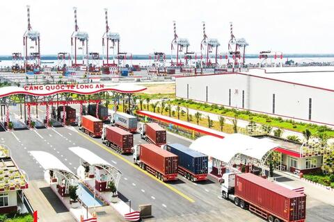 <a href="/dau-tu" title="Đầu tư" rel="dofollow">Đầu tư</a>