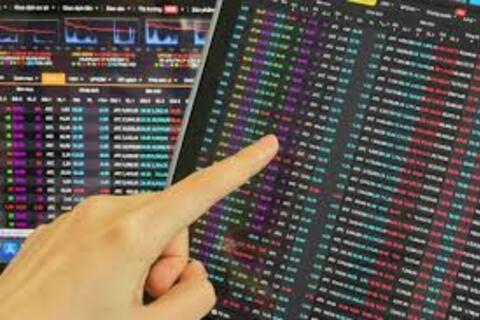 Áp lực bán hạ nhiệt, VN-Index thu hẹp mức giảm