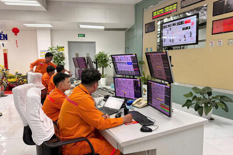 <a href="/nangluong-cuocsong" title="Năng lượng - Cuộc sống" rel="dofollow">Năng lượng - Cuộc sống</a>