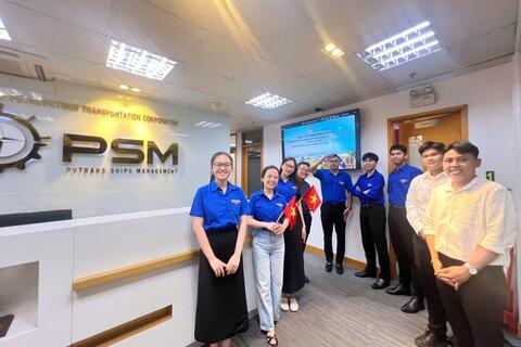 <a href="/nangluong-cuocsong" title="Năng lượng - Cuộc sống" rel="dofollow">Năng lượng - Cuộc sống</a>