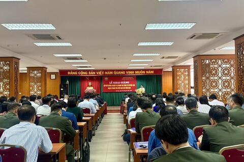 <a href="/tin-24h" title="Tin 24h" rel="dofollow">Tin 24h</a>