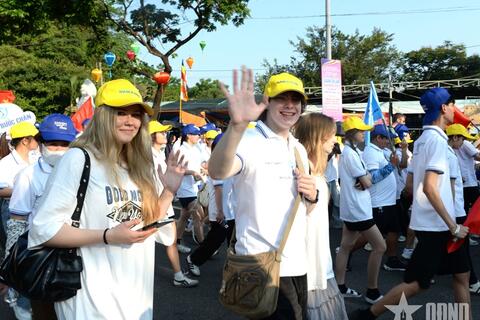 Đà Nẵng: Hơn 600 người tham gia đi bộ vì hòa bình năm 2026