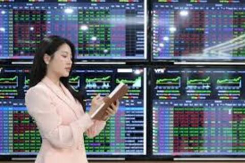 1,7 tỷ USD đổ vào thị trường, cổ phiếu nào sẽ là “nam châm” hút vốn?