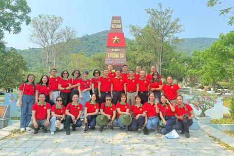 <a href="/nangluong-cuocsong" title="Năng lượng - Cuộc sống" rel="dofollow">Năng lượng - Cuộc sống</a>