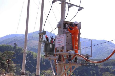 Tuyên Quang đặt mục tiêu xóa vùng trắng điện lưới quốc gia