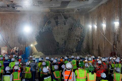 Chính thức hoàn tất khoan hầm metro Nhổn - Ga Hà Nội