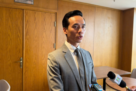 <a href="/tai-chinh" title="Tài chính" rel="dofollow">Tài chính</a>