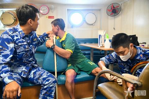 <a href="/tin-24h" title="Tin 24h" rel="dofollow">Tin 24h</a>