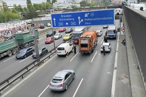 <a href="/the-gioi" title="Thế giới" rel="dofollow">Thế giới</a>