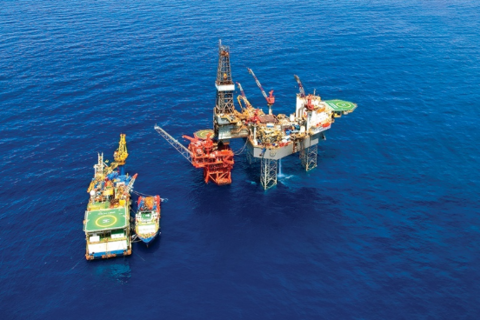 <a href="/kinh-te" title="Kinh tế" rel="dofollow">Kinh tế</a>