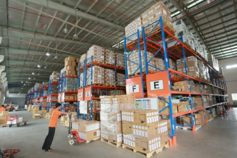 <a href="/chung-khoan2" title="Chứng khoán" rel="dofollow">Chứng khoán</a>