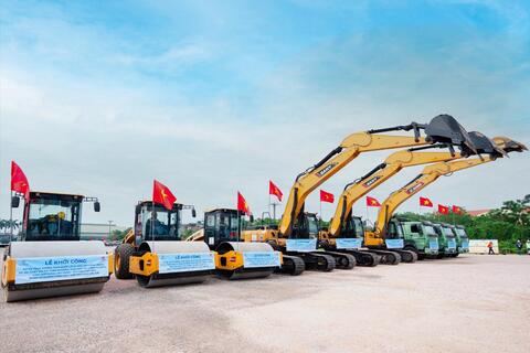 <a href="/dau-tu" title="Đầu tư" rel="dofollow">Đầu tư</a>
