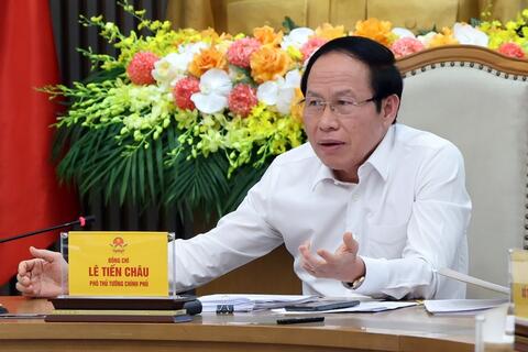 <a href="/kinh-te" title="Kinh tế" rel="dofollow">Kinh tế</a>
