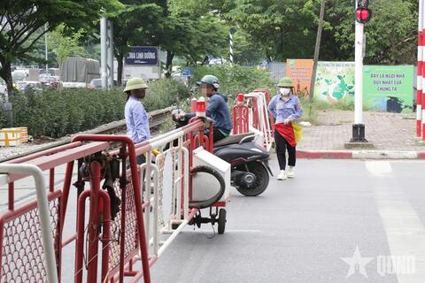 <a href="/xuc-tien" title="Xúc tiến" rel="dofollow">Xúc tiến</a>