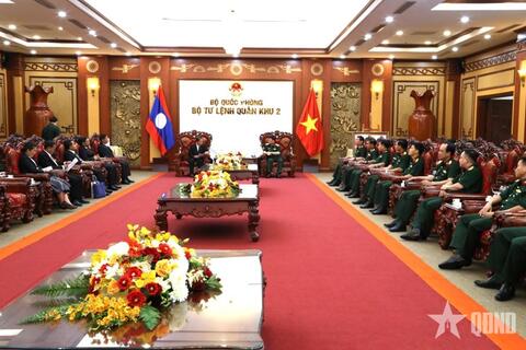 Vun đắp quan hệ hữu nghị vĩ đại, đoàn kết toàn diện Việt Nam-Lào