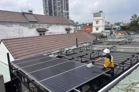 Dư địa phát triển điện mặt trời mái nhà còn rất lớn