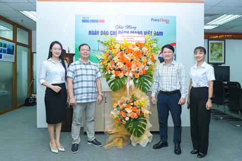 <a href="/nangluong-cuocsong" title="Năng lượng - Cuộc sống" rel="dofollow">Năng lượng - Cuộc sống</a>