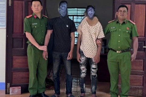 Gia Lai: Sau chầu nhậu, hai thiếu niên mang dao đi chém người trong đêm