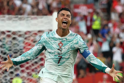 Ronaldo xóa dớp ghi bàn vòng knock-out World Cup, Bồ Đào Nha thắng siêu kịch tính Croatia