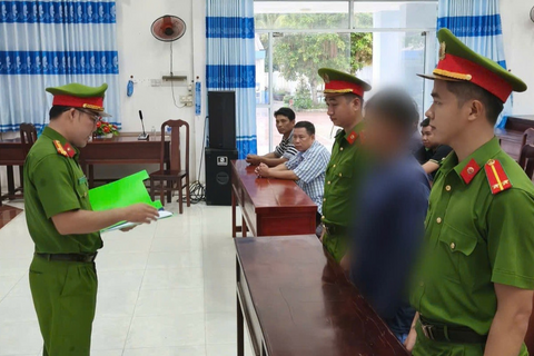 Vĩnh Long: Bắt tạm giam đối tượng dùng dao tấn công người khác rồi bỏ trốn