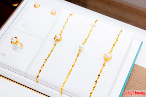 Giá vàng hôm nay (3/8): Người mua liên tục thua lỗ