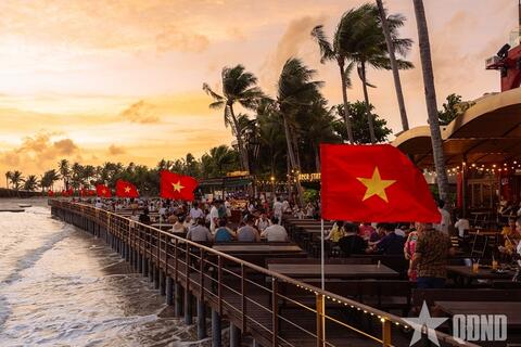 <a href="/kinh-te" title="Kinh tế" rel="dofollow">Kinh tế</a>