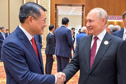 Thủ tướng Lê Minh Hưng gặp lãnh đạo các nước, tổ chức quốc tế nhân dịp tham dự Hội nghị thượng đỉnh BRICS lần thứ 18