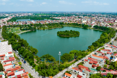 <a href="/kinh-te" title="Kinh tế" rel="dofollow">Kinh tế</a>