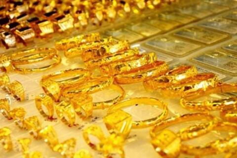 <a href="/thong-tin-thi-truong" title="Thông tin thị trường" rel="dofollow">Thông tin thị trường</a>