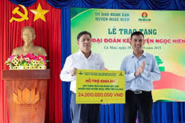 PVCFC chung tay cùng Cà Mau xóa nhà tạm, thắp sáng làng quê, xây dựng nông thôn mới