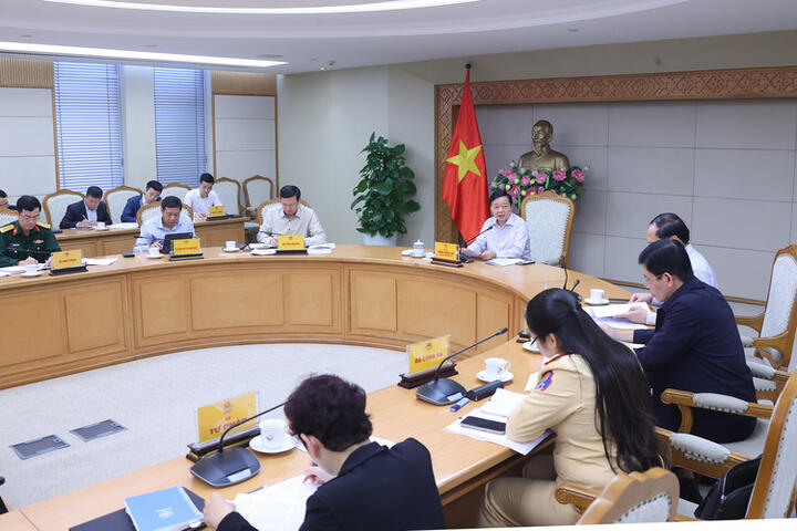 Lộ trình áp dụng quy chuẩn khí thải ô tô: Cần được xem xét thống nhất