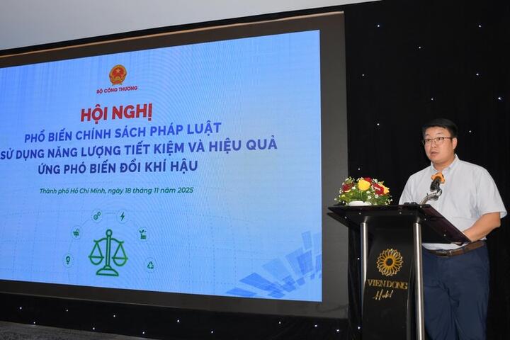 Tăng cường sử dụng năng lượng tiết kiệm, hiệu quả trong bối cảnh chuyển dịch xanh