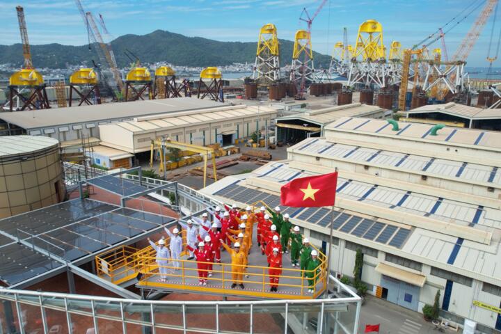 Công tác Tuyên giáo - Dân vận ở Petrovietnam: “Đi” - Có ba chữ “đi”!