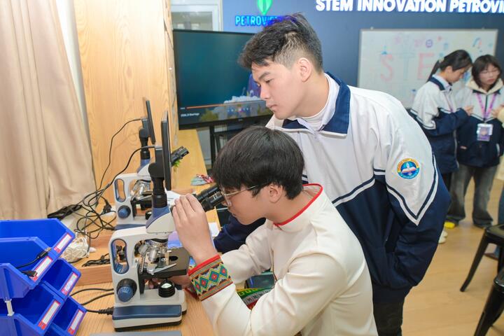 Petrovietnam lan tỏa nghĩa tình Xuân tại Sơn La và Điện Biên