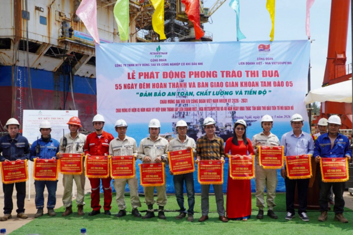 PVSM quyết tâm hoàn thành và bàn giao giàn khoan Tam Đảo 05 trong 55 ngày đêm