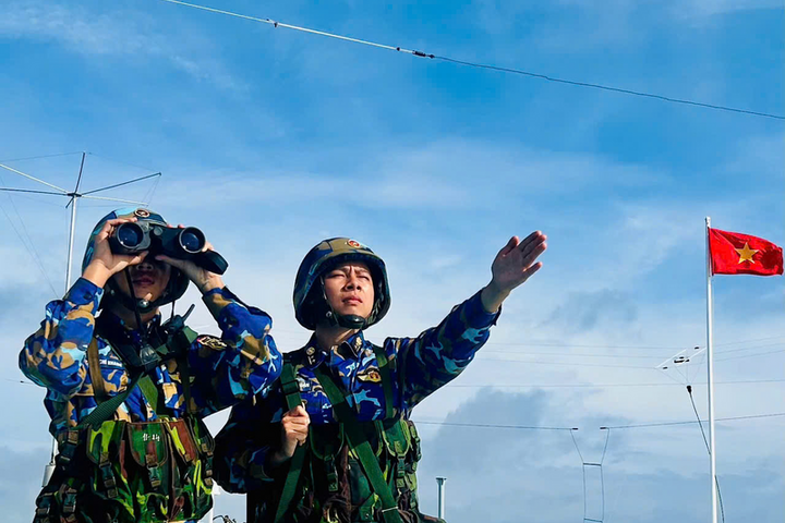 Nhà giàn DK1: Cột mốc chủ quyền thiêng liêng giữa biển khơi