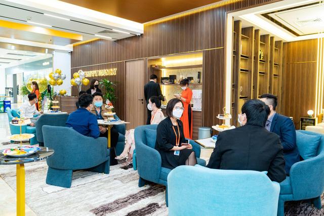 Trung tâm tài chính cao cấp Happy Money Finance Lounge chính thức khai trương - Ảnh 1.