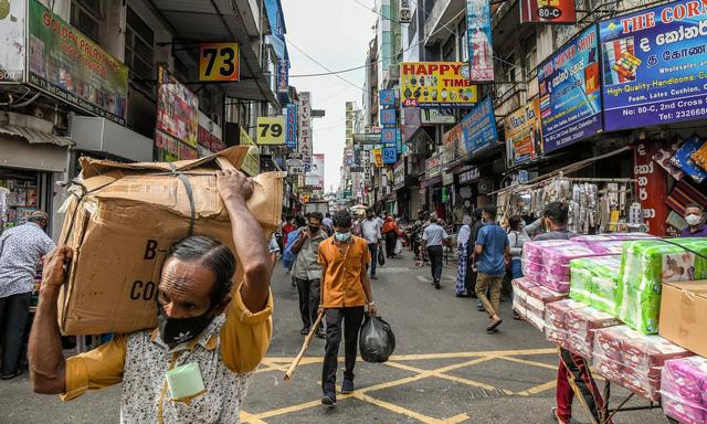 Sri Lanka – hòn đảo ‘thiên đường’ từng lọt danh sách những điểm đến hàng đầu, du lịch từng đóng góp 12% GDP toàn quốc - Ảnh 1.