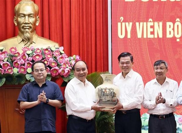 Chủ tịch nước: Đồng Nai cần tìm động lực, mô hình tăng trưởng mới hình ảnh 3 Chu tich nuoc: Dong Nai can tim dong luc, mo hinh tang truong moi hinh anh 3