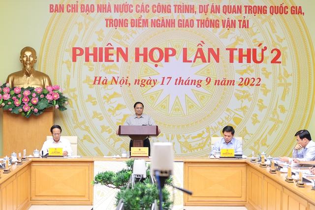 Thủ tướng: Đẩy nhanh tiến độ các công trình hạ tầng giao thông chiến lược - Ảnh 4.