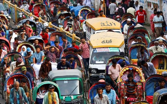 Từ phép màu kinh tế thành quốc gia cần IMF hỗ trợ: Điều gì đã xảy ra với Bangladesh? - Ảnh 1.