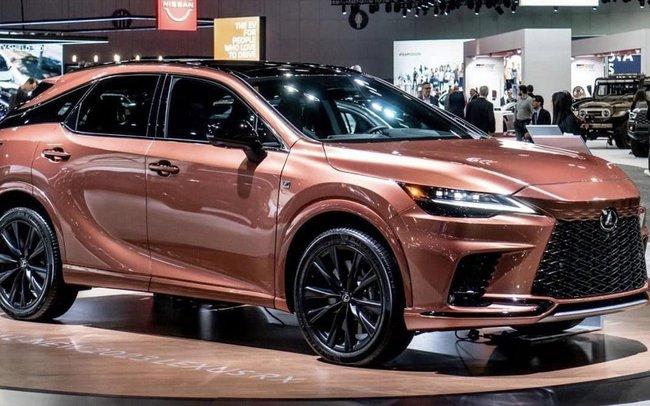 Đại lý chào bán Lexus RX 2023 với giá dự kiến mới: Chỉ từ 3,43 tỷ đồng, ra mắt đầu năm sau