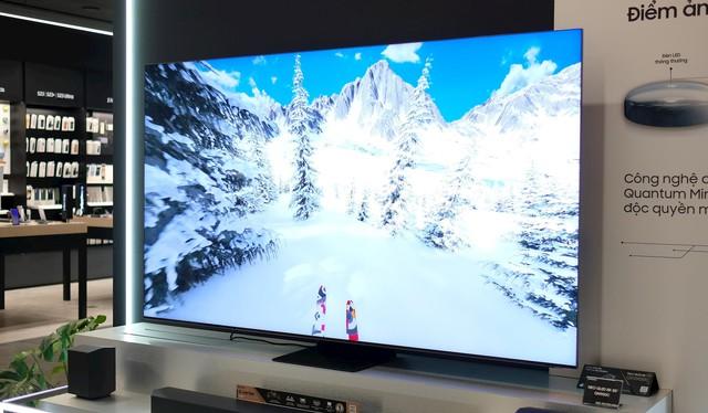 Trải nghiệm nhanh TV QLED cao cấp nhất của Samsung: Thiết kế 'mê người', nhiều công nghệ xịn, giá hơn 200 triệu đồng