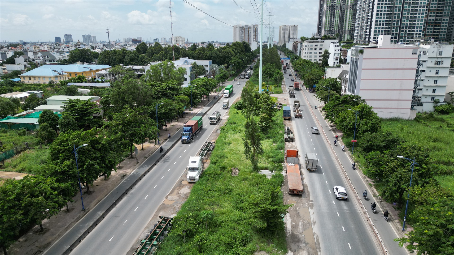 Công trình dài 2,8km, khởi công từ tháng 2/2020 với vốn đầu tư khoảng 42 tỷ đồng, sẽ mở rộng mặt đường thêm 7m, tăng thêm 2 làn xe. Theo kế hoạch ban đầu, dự án sẽ hoàn thành sau 9 tháng thi công, tức vào tháng 11/2022.