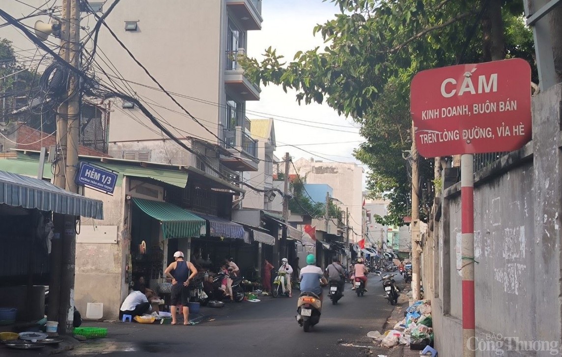 Bà Rịa - Vũng Tàu: Yêu cầu có biện pháp quyết liệt với chợ cóc, bán hàng rong