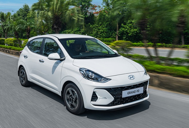 Chênh 11 triệu đồng, Hyundai Grand i10 và Kia Morning bản cao nhất hơn thua gì: Chọn an toàn hay thêm chút tiện nghi và sức mạnh động cơ- Ảnh 7.