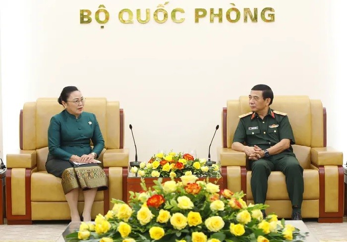 Bộ Quốc phòng: Đại tướng Phan Văn Giang tiếp Đại sứ Lào tại Việt Nam