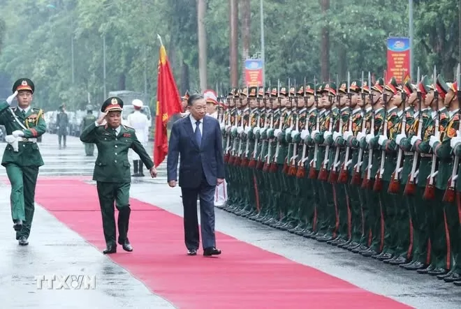 Tổng Bí thư, Chủ tịch nước dự Lễ kỷ niệm Ngày truyền thống Tổng cục Kỹ thuật