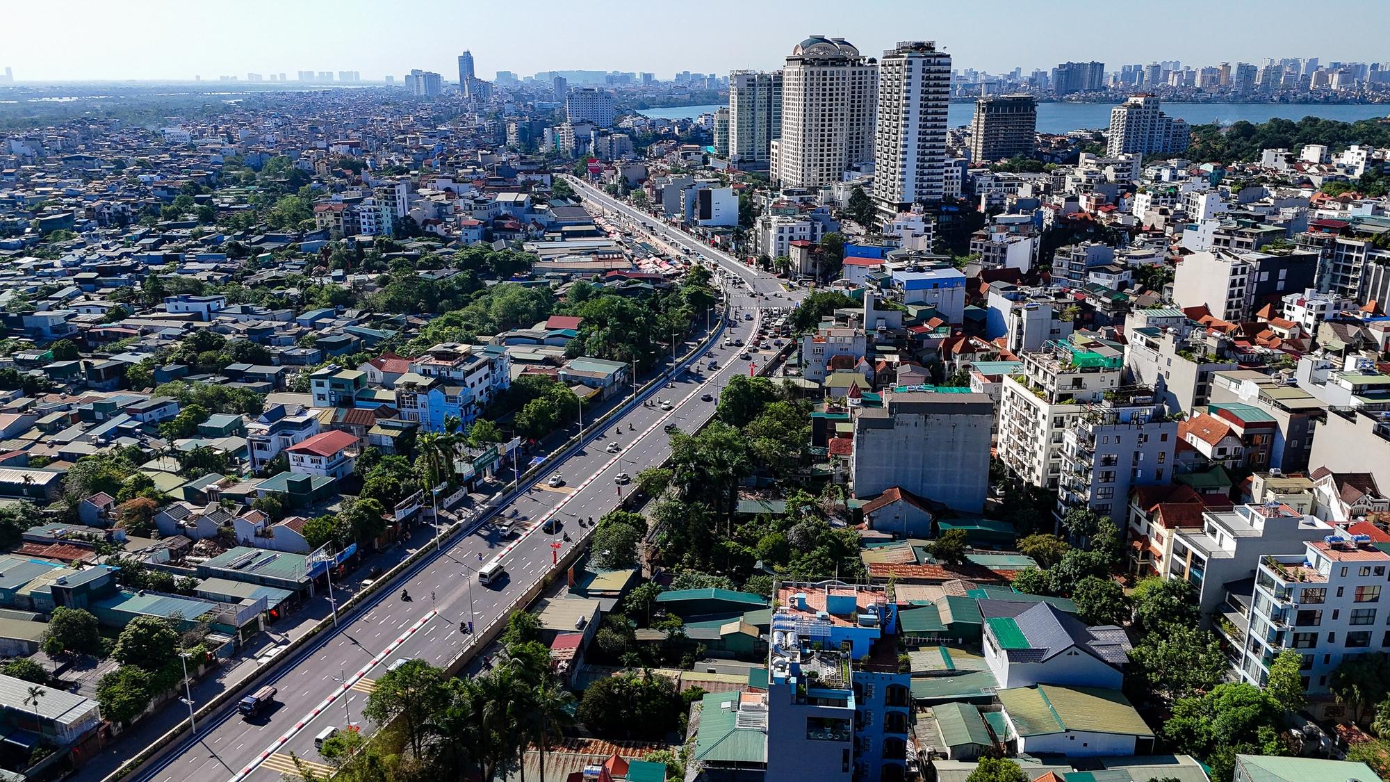 Thông xe tuyến đường huyết mạch nối trung tâm Hà Nội với sân bay Nội Bài- Ảnh 2.